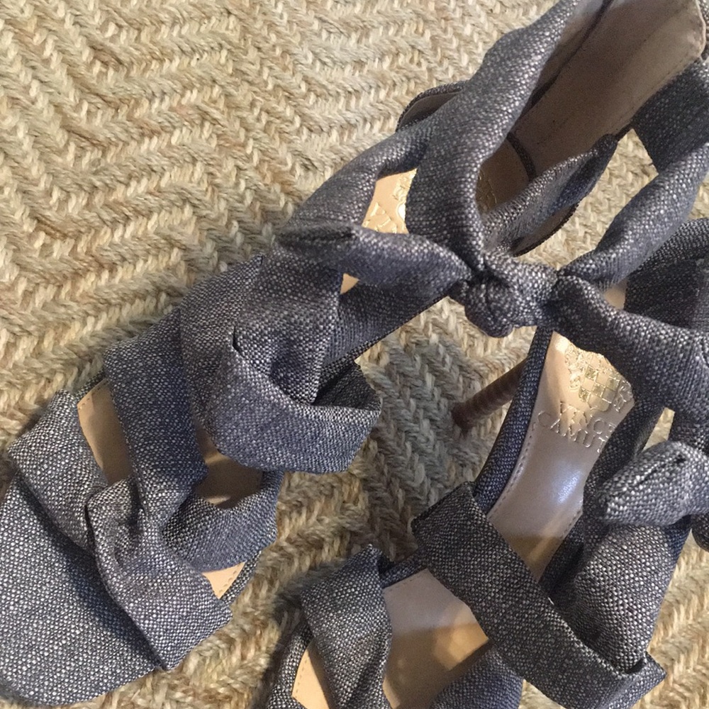 Brand new Vince camuto heels! - Picture 2 of 4